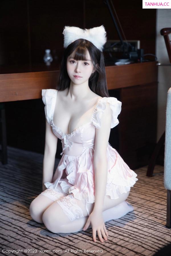   [XiuRen]高清写真图 2023.11.02 No.7602 林悠悠 丝袜女仆第25张图片
